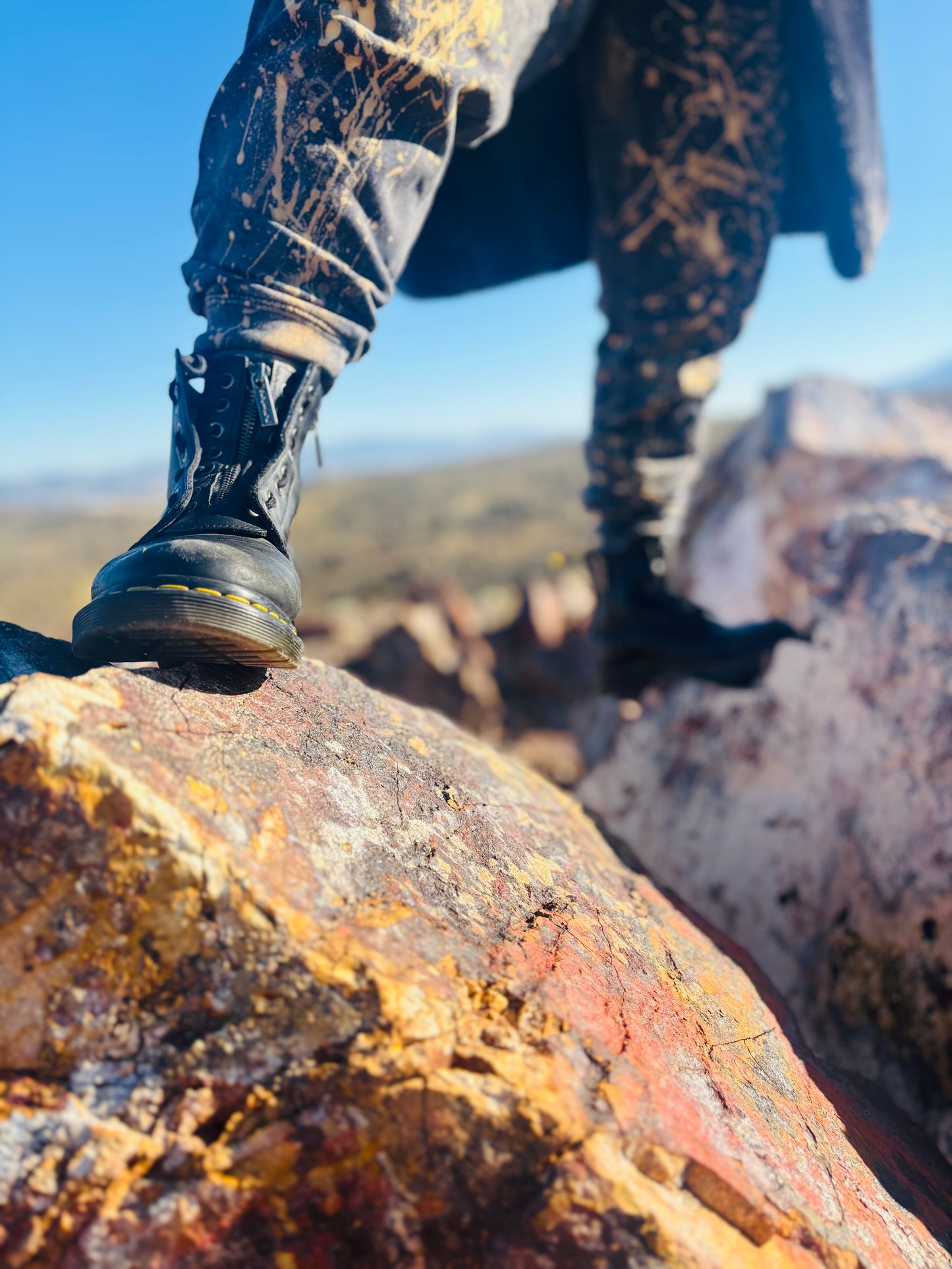 143 Vintage Galaxy Sweats