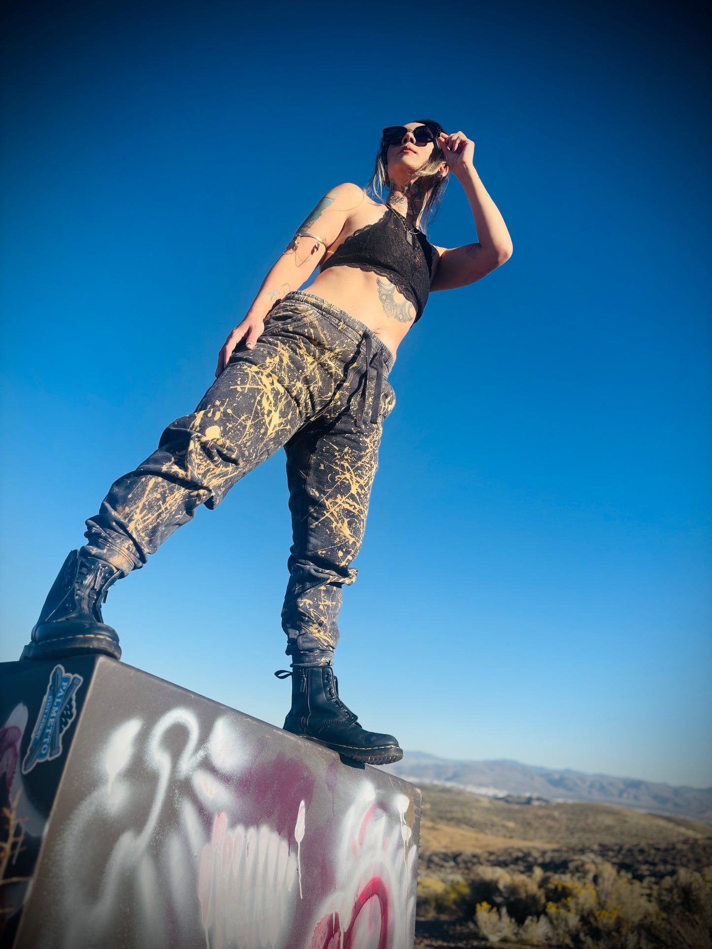 143 Vintage Galaxy Sweats