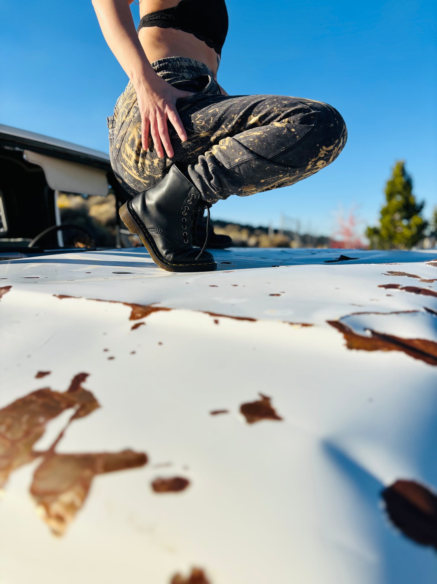 143 Vintage Galaxy Sweats