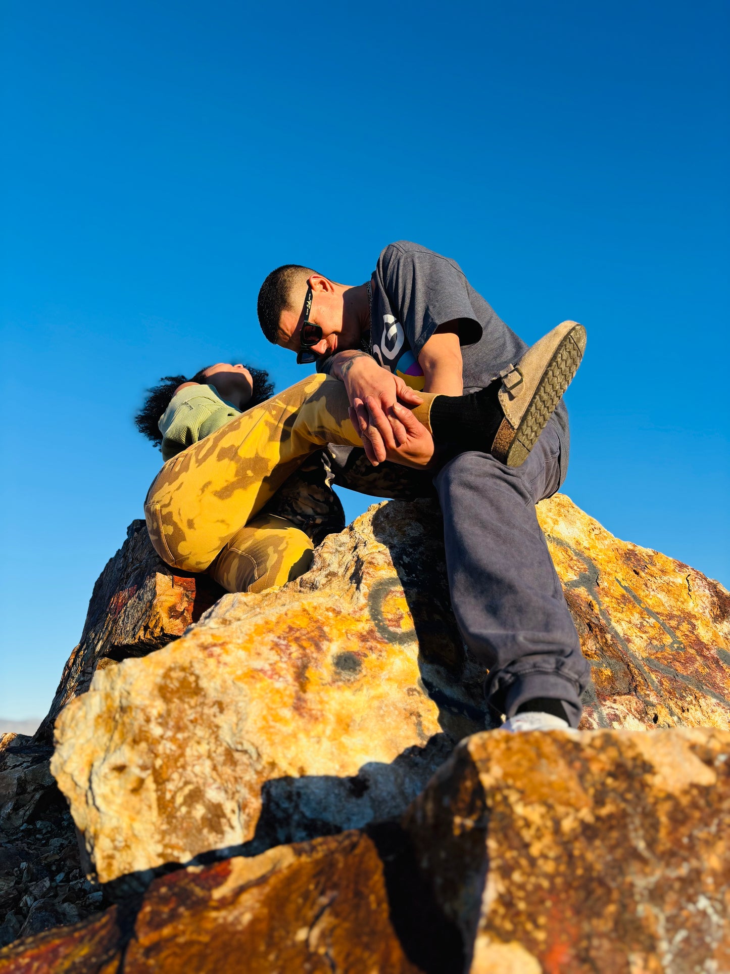 143 Vintage Clouded Sweats