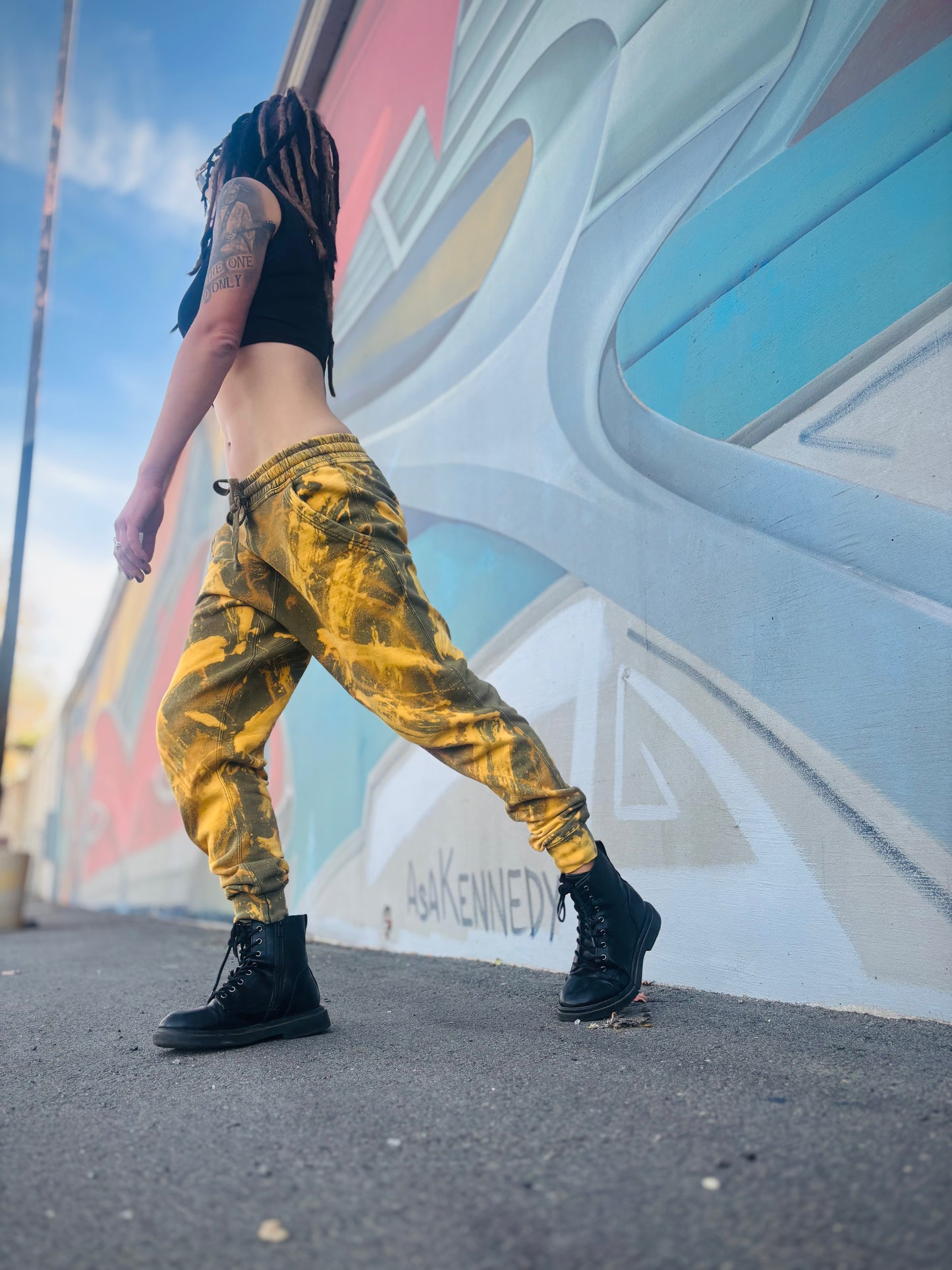 143 Vintage Iced Sweats